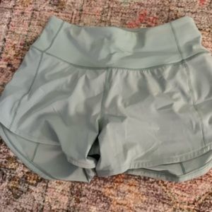 Lululemon speed up shorts 4”